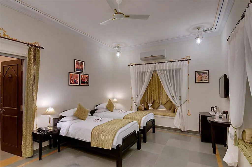 The Amargarh Hotel Udaipur 4*,