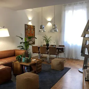  Apartment Art Italy